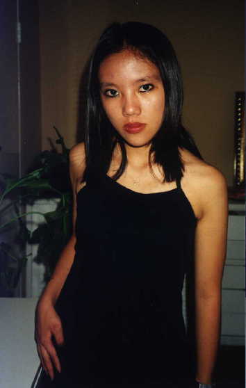 elle2.JPG (13889 bytes)